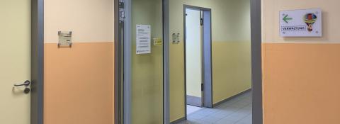 Eingang Verwaltung